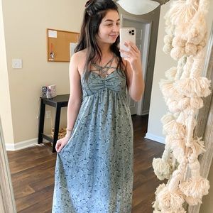 (dottiecouture boutique) ombré muted blue floral maxi dress